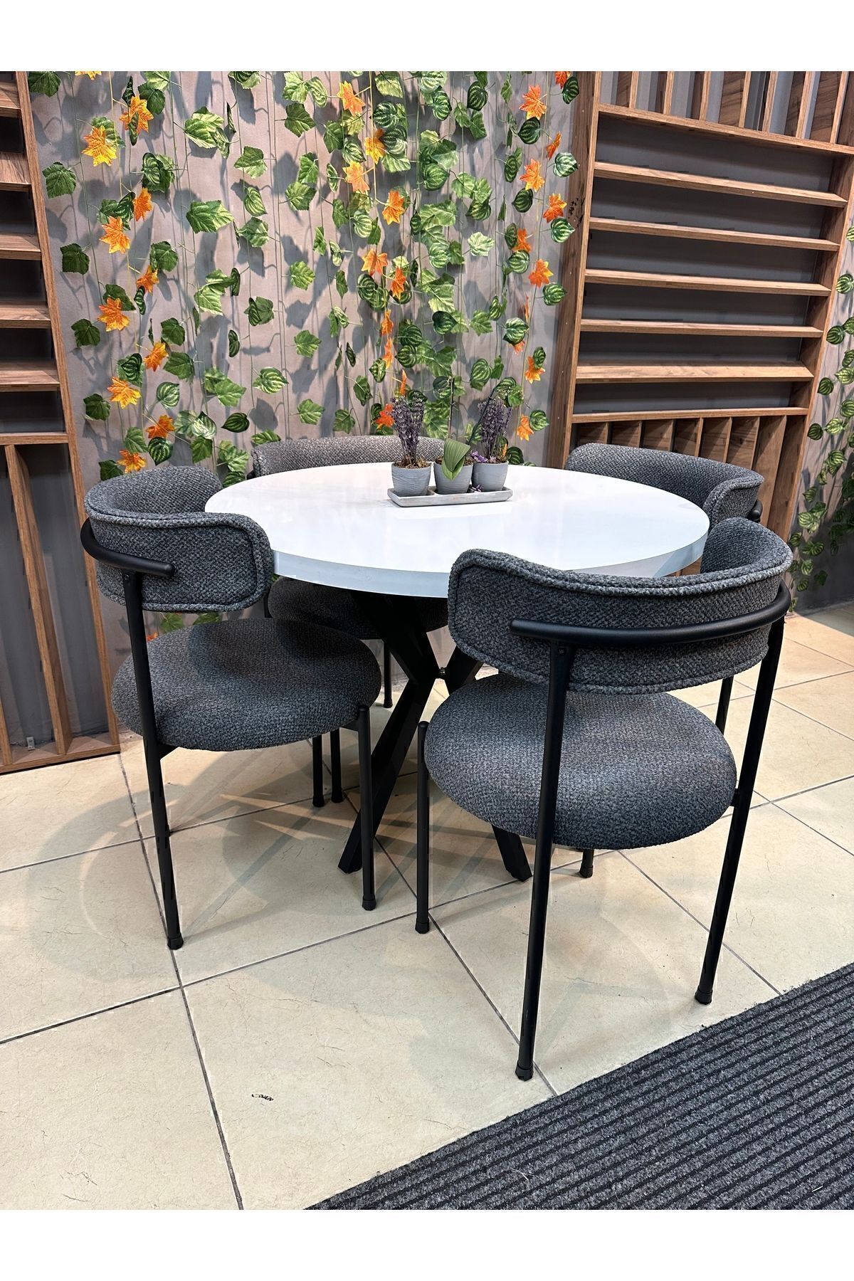 ELISA 4 KİŞİLİK YUVARLAK MUTFAK MASASI TAKIMI SOFT18